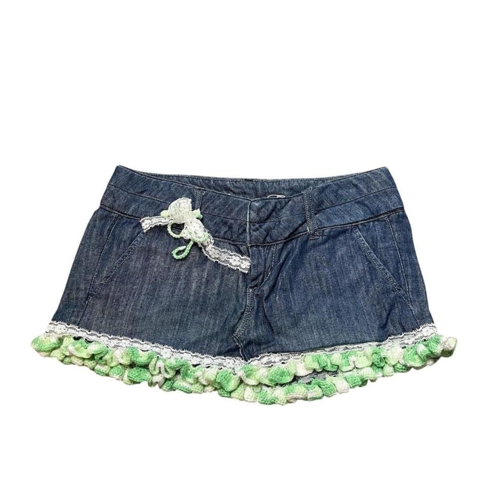 upcycled American Eagle blue denim mini skirt with green crochet trim